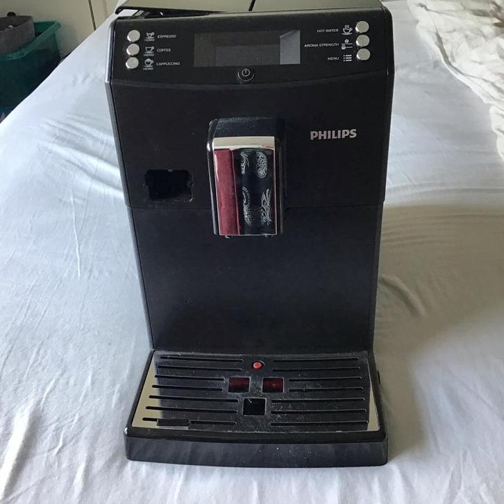 Philips Koffiemachine - Mist Melkopschuimer, Witgoed en Apparatuur, Koffiezetapparaten, Zo goed als nieuw, Koffiebonen, Koffiemachine