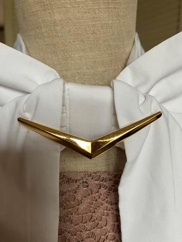 Vintage costume jewelry kraagklem - dasklem beschikbaar voor biedingen