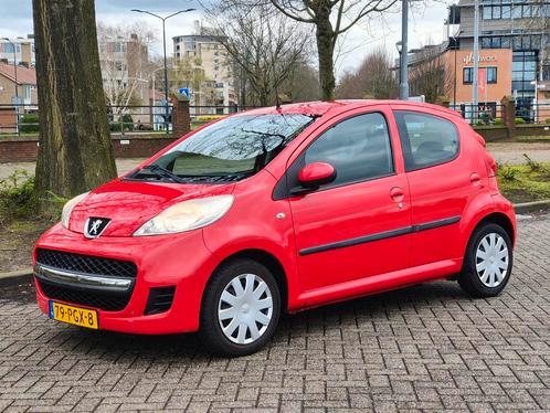 Peugeot 107 1.0 12V 5DR APK 24-03-2025   *NIEUWE KOPPELING*, Auto's, Peugeot, Bedrijf, ABS, Airbags, Boordcomputer, Centrale vergrendeling