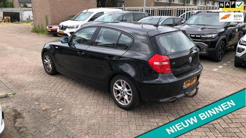 BMW 1-serie 118i 5-deurs 143pk Clima Cruise Trekhaak 1200kg, Auto's, BMW, Bedrijf, Te koop, 1-Serie, ABS, Airbags, Airconditioning