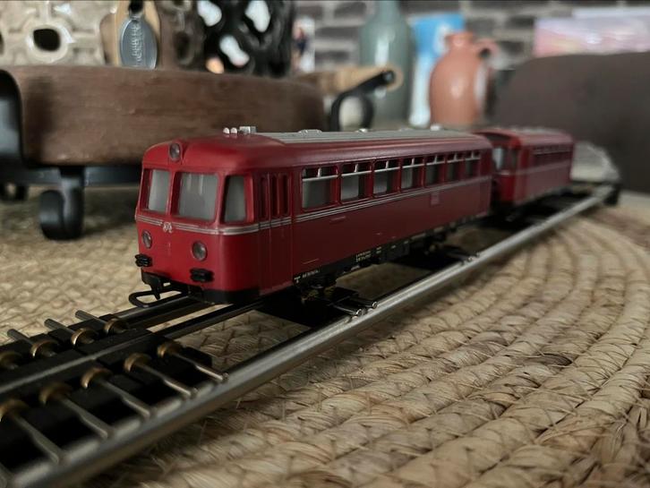 Marklin Railbus 3016 en 4018, Hobby en Vrije tijd, Modeltreinen | H0, Zo goed als nieuw, Wagon, Wisselstroom, Märklin, Ophalen of Verzenden