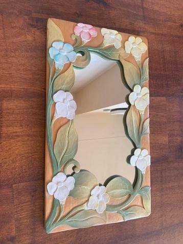 Brocante spiegel houtsnijwerk bloemen 50x19 beschikbaar voor biedingen