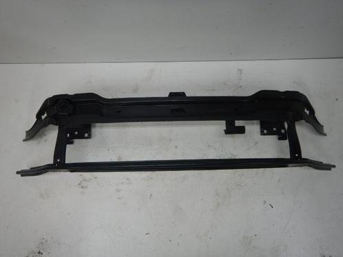 VW Tiguan 5NA Bumperbalk Voorbumper + Strip 5NA807109, Auto-onderdelen, Carrosserie en Plaatwerk, Bumper, Volkswagen, Gebruikt