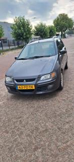 Mitsubishi Space Star 1.3 Family 2005 Grijs, Auto's, Mitsubishi, Voorwielaandrijving, 1299 cc, 1145 kg, 4 cilinders