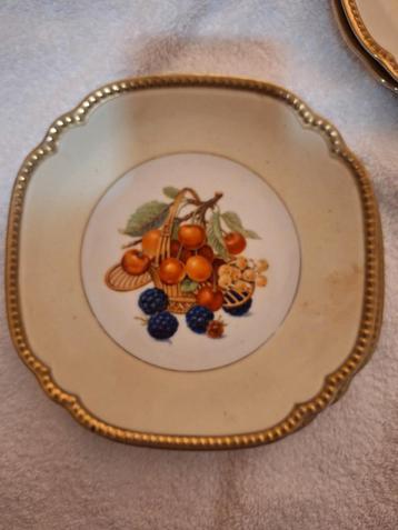 Fruitdecor bordjes 12 stuks beschikbaar voor biedingen