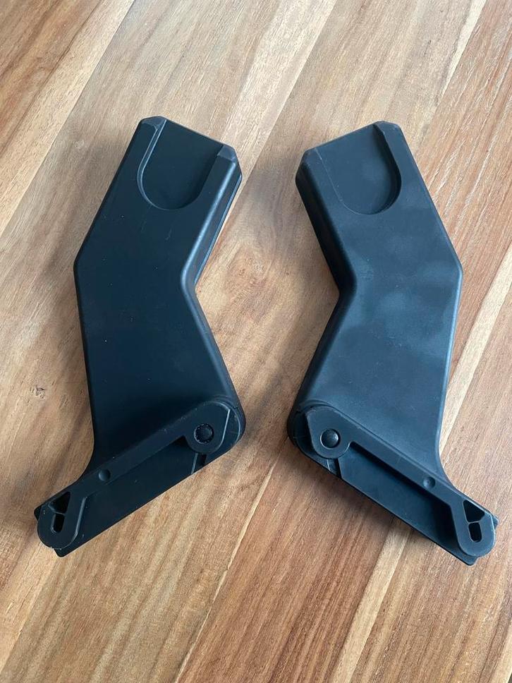 Maxi cosi adapter voor Mutsy kinderwagen, Kinderen en Baby's, Kinderwagens en Combinaties, Zo goed als nieuw, Mutsy, Ophalen of Verzenden