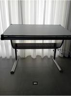 Tekentafel / bureau / ontwerptafel, Ophalen, In hoogte verstelbaar, Zo goed als nieuw, Bureau