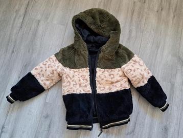 Heerlijke warme winterjas - maat 122/128 - reversible beschikbaar voor biedingen