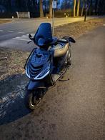 Zip 4 takt, Ophalen, Zip, Zo goed als nieuw, Benzine