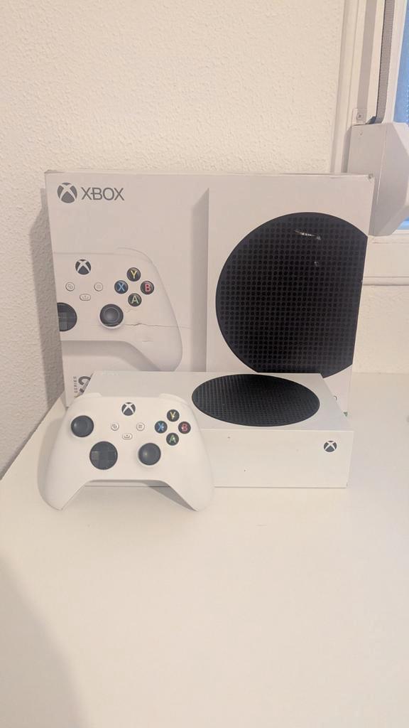 Xbox series s, Spelcomputers en Games, Spelcomputers | Xbox Series X en S, Zo goed als nieuw, Ophalen