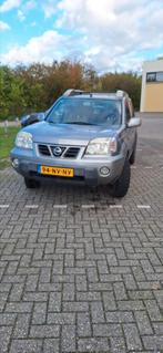 Nissan X-Trail 2.5 2004 Grijs 4x4, 164 pk, 4 cilinders, 2000 kg, 1431 kg