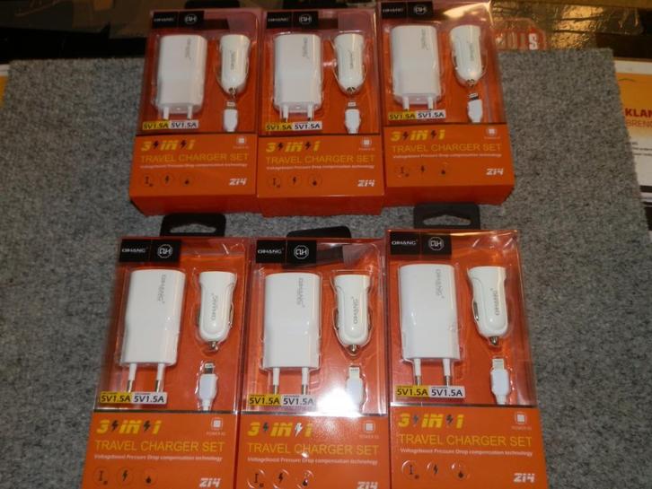 USB charger incl kabel traveler set 3 in 1 iphone, Telecommunicatie, Mobiele telefoons | Telefoon-opladers, Nieuw, Apple iPhone
