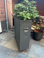 2 KLM Trolley Plantenbakken, Ophalen, Kunststof, Gebruikt, Tuin