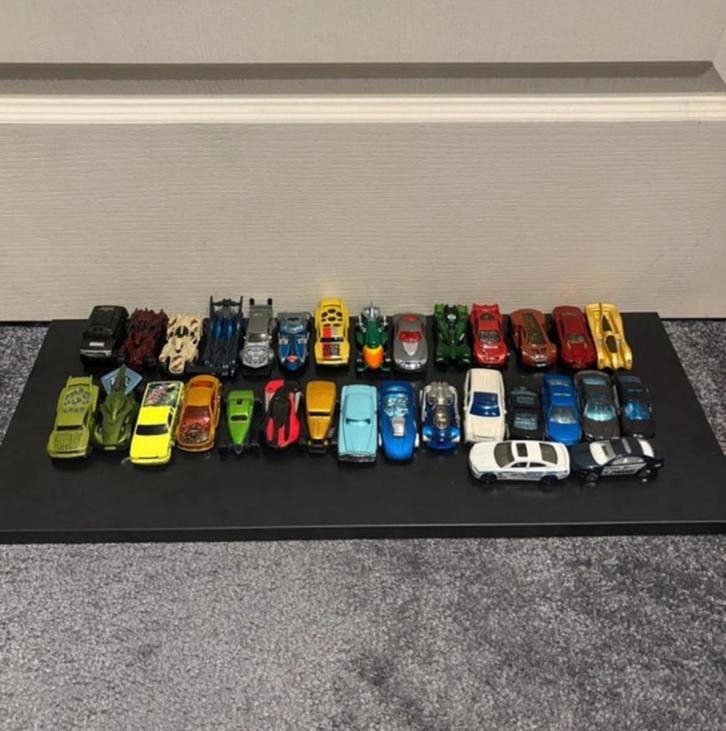 Hot wheels dc Batman, Kinderen en Baby's, Speelgoed | Speelgoedvoertuigen, Zo goed als nieuw, Ophalen of Verzenden