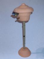 staande keramisch vogelhuis met koolmees / miniatuur. H 9 cm, Ophalen, Nieuw, Gebruiksvoorwerp