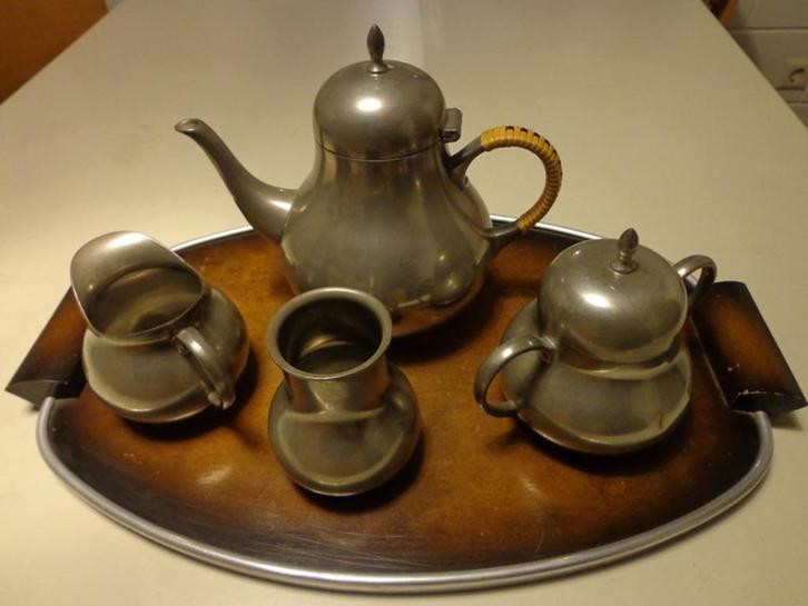 Tinnen theestel, theeservies op dienblad, Antiek en Kunst, Antiek | Tin, Ophalen