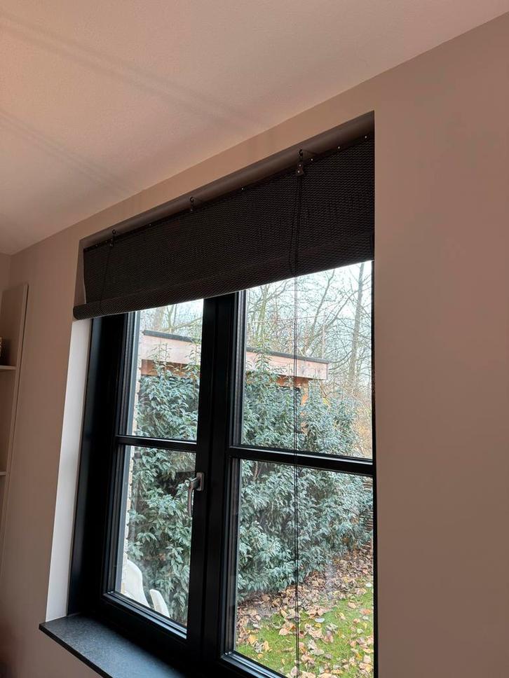 KARWEI bamboe rolgordijn zwart 150x180cm - nieuw, Huis en Inrichting, Stoffering | Gordijnen en Lamellen, Nieuw, 150 tot 200 cm