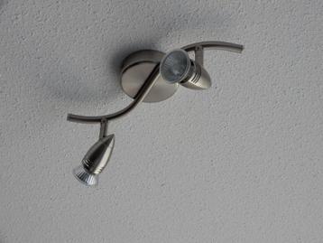 2 Lichts spotje incl. lampjes Max 2 x 50 w beschikbaar voor biedingen