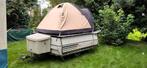 Tent op lege vouwwagen, Ophalen