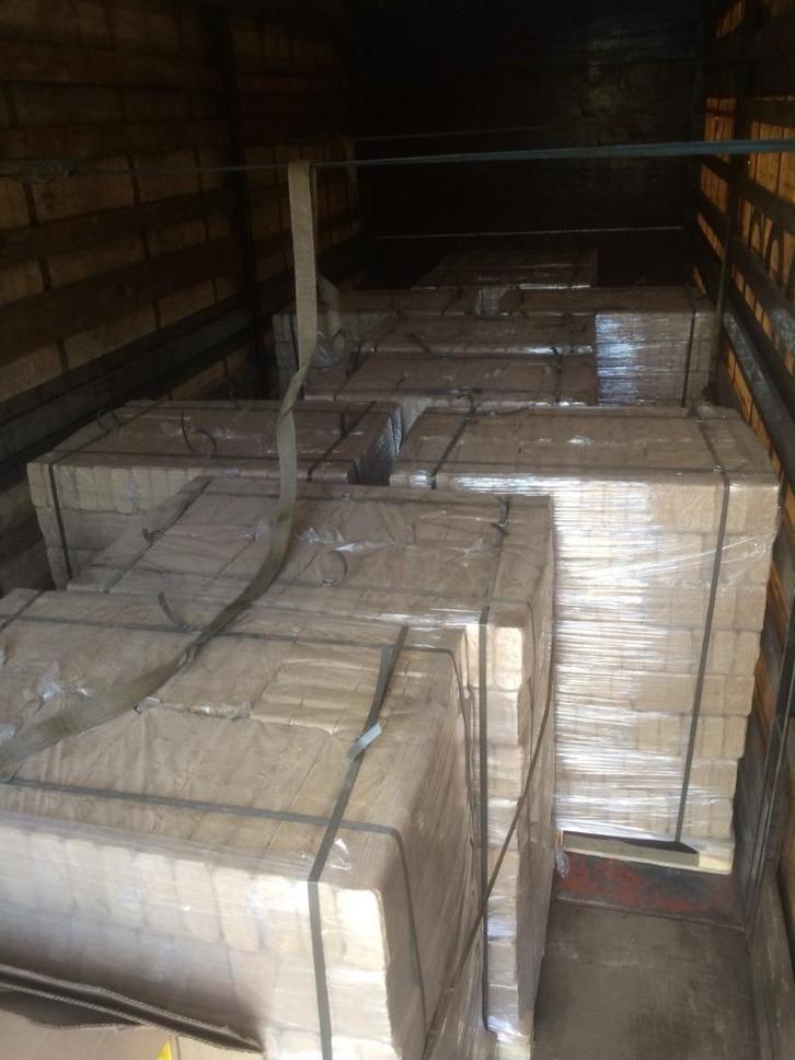 Houtbriketten subtype Ruf, Tuin en Terras, Haardhout, Blokken, Overige houtsoorten, Minder dan 3 m³, Ophalen