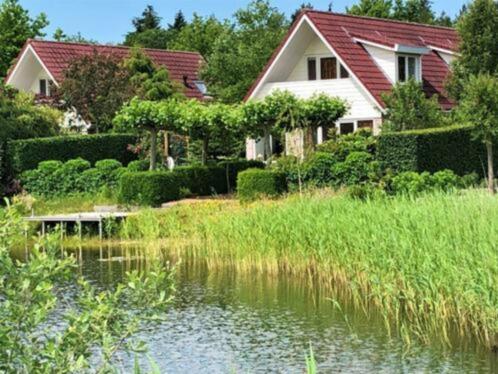 6-pers mooi vakantiehuis direct aan zwemplas Havelte, Vakantie, Vakantiehuizen | Nederland, Drenthe, Landhuis of Villa, Dorp, Aan meer of rivier
