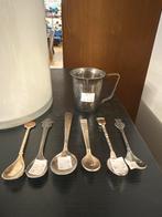 Metalen beker met 6 unieke lepels, Ophalen