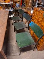 Gijs van der sluis stoelen, Ophalen