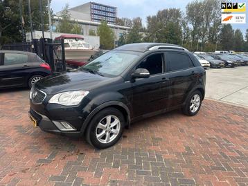 SsangYong Korando 2.0 XDI Sapphire HR Airco! Zwart! 160DKM N beschikbaar voor biedingen