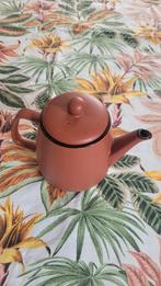 Terra rode theepot van Xenos, Huis en Inrichting, Keuken | Servies, Ophalen of Verzenden, Zo goed als nieuw, Overige stijlen, Overige typen