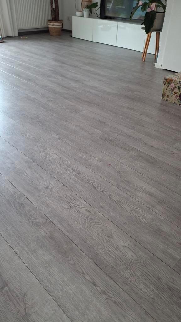 Laminaatvloer ca 60m2 lichtijs merk Bralterio type Tulip, Doe-het-zelf en Verbouw, Vloerdelen en Plavuizen, Gebruikt, Laminaat