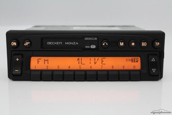 Becker Monza en Becker Silverstone 10 CD wisselaar, Auto diversen, Autoradio's, Zo goed als nieuw, Ophalen of Verzenden