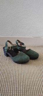 Leuke groene Clumpy zomerschoenen met draagbare hak maat 37, Ophalen of Verzenden, Zo goed als nieuw, Groen, Sandalen of Muiltjes
