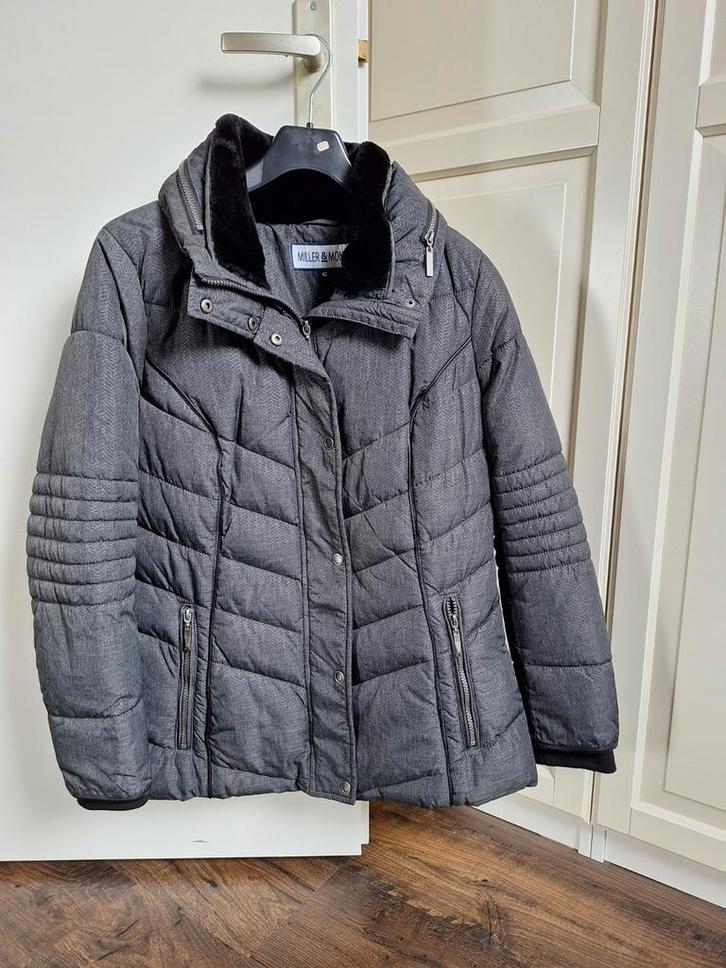 Miller & Monroe Winterjas Maat L, Kleding | Dames, Jassen | Winter, Zo goed als nieuw, Maat 42/44 (L), Grijs, Ophalen of Verzenden