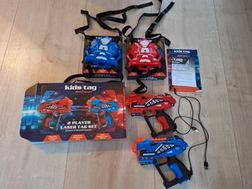 Kidstag P2 oplaadbare laserguns met waterdamp vesten  beschikbaar voor biedingen