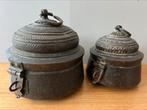 2 Indiase bronzen potten, Antiek en Kunst, Antiek | Koper en Brons, Ophalen of Verzenden, Brons