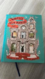 Angel Adoree - Het vintage tea party jaar, Boeken, Kookboeken, Spanje, Ophalen of Verzenden, Zo goed als nieuw, Angel Adoree