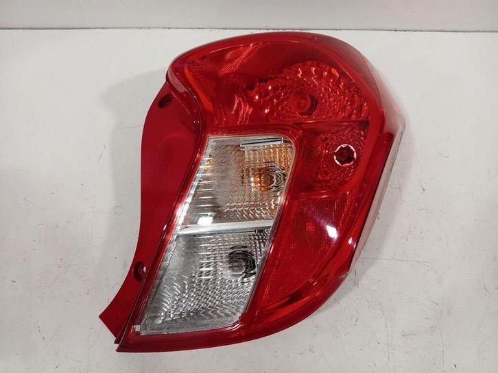 Achterlicht carrosserie rechts Opel Karl, Auto-onderdelen, Verlichting, Opel, Gebruikt, Herkomst onderdeel bekend, 12 maanden garantie