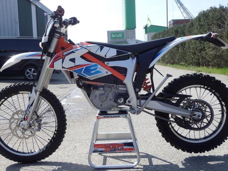 KTM Freeride EXC – E 2018 – elekt incl kenteken  233 km !!!, Motoren, Motoren | KTM, Particulier, Enduro, 12 t/m 35 kW, 1 cilinder