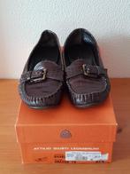 AGL rood bruine leren instappers maat 37.5, Bruin, Instappers, AGL, Ophalen of Verzenden