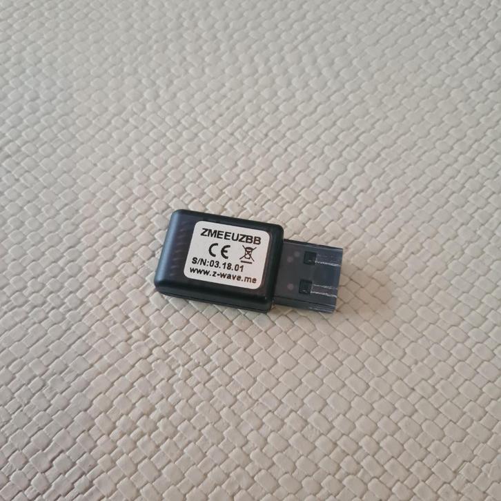 Z-Wave USB controller (Zwave.me dongle), Hobby en Vrije tijd, Elektronica-componenten, Gebruikt, Ophalen of Verzenden