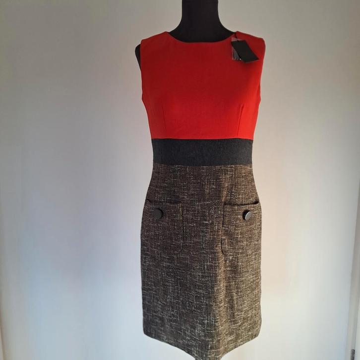 Prachtige nieuwe jurk van Natan, maat 42, Kleding | Dames, Jurken, Nieuw, Maat 42/44 (L), Overige kleuren, Boven de knie, Ophalen of Verzenden