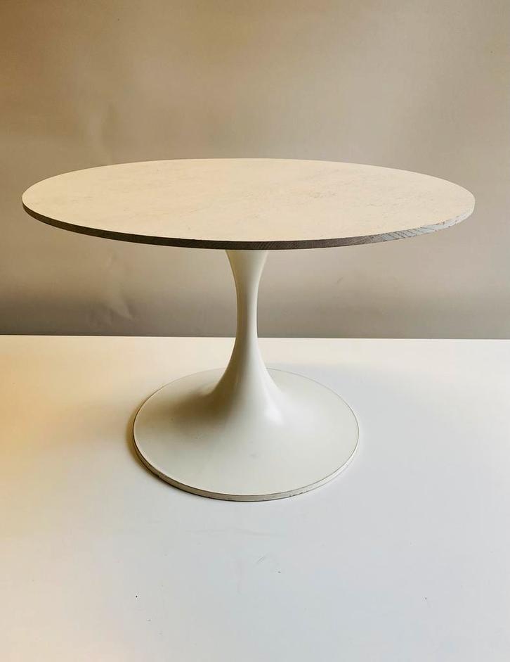 Space Age tulp-voet bijzettafel van Tamburin, Verzamelen, Retro, Huis en Inrichting, Ophalen of Verzenden