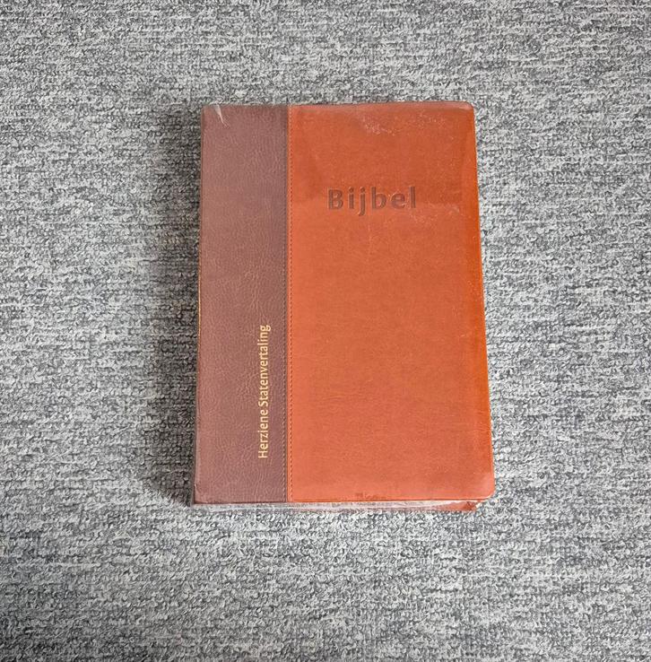 Huisbijbel (HSV) - vivella Herziene Statenvertaling, Boeken, Godsdienst en Theologie, Zo goed als nieuw, Verzenden