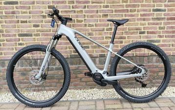 NIEUWE Cube Reaction Hybrid 800 Large Bosch performance cx beschikbaar voor biedingen