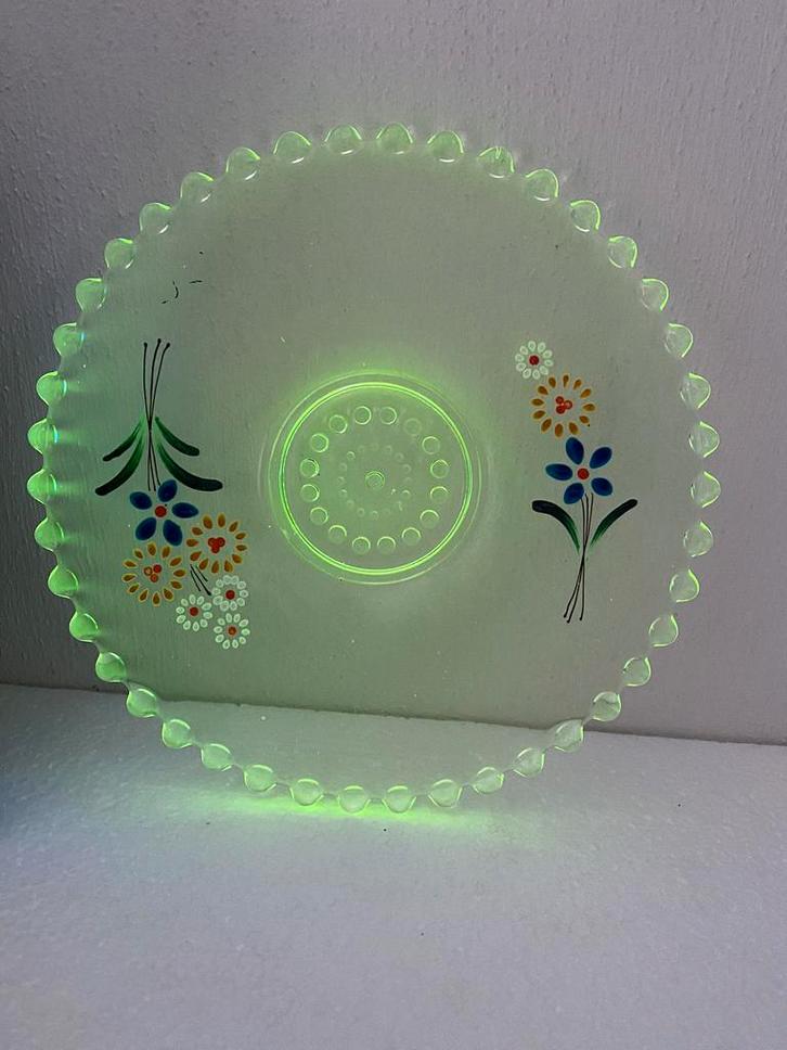 Uranium glazen schaal Firma Johansfors, Antiek en Kunst, Antiek | Glas en Kristal, Ophalen of Verzenden