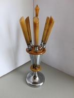 fruitmesjes voor 1940, Ophalen