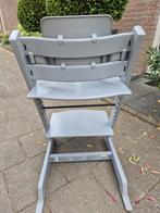 Stokke Tripp Trapp Stormy Grey + Babyset, Ophalen, Gebruikt, Meegroeistoel, Gordel(s)