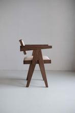 8x Design stoel pierre jeanneret walnoothout - beige stof x8, Bruin, Ophalen of Verzenden, Zo goed als nieuw, Vijf, Zes of meer stoelen