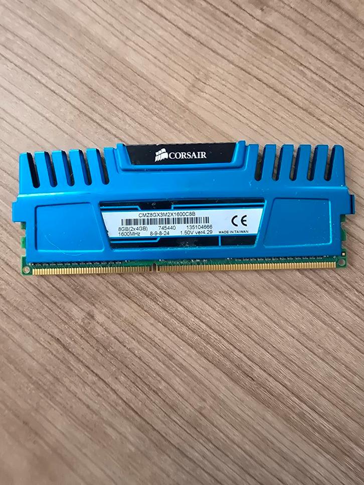 2x Corsair Vengeance DDR3 8GB (2x4GB) RAM Geheugen, Computers en Software, RAM geheugen, Gebruikt, Desktop, 4 GB, DDR3, Ophalen of Verzenden