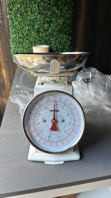 Vogue Keukenweegschaal – 5 kg – Nieuwstaat – Horecakwaliteit beschikbaar voor biedingen